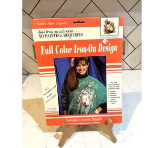 vintage 1990 Fashion Show Originals iron-on transfer siamese Cat in Garden